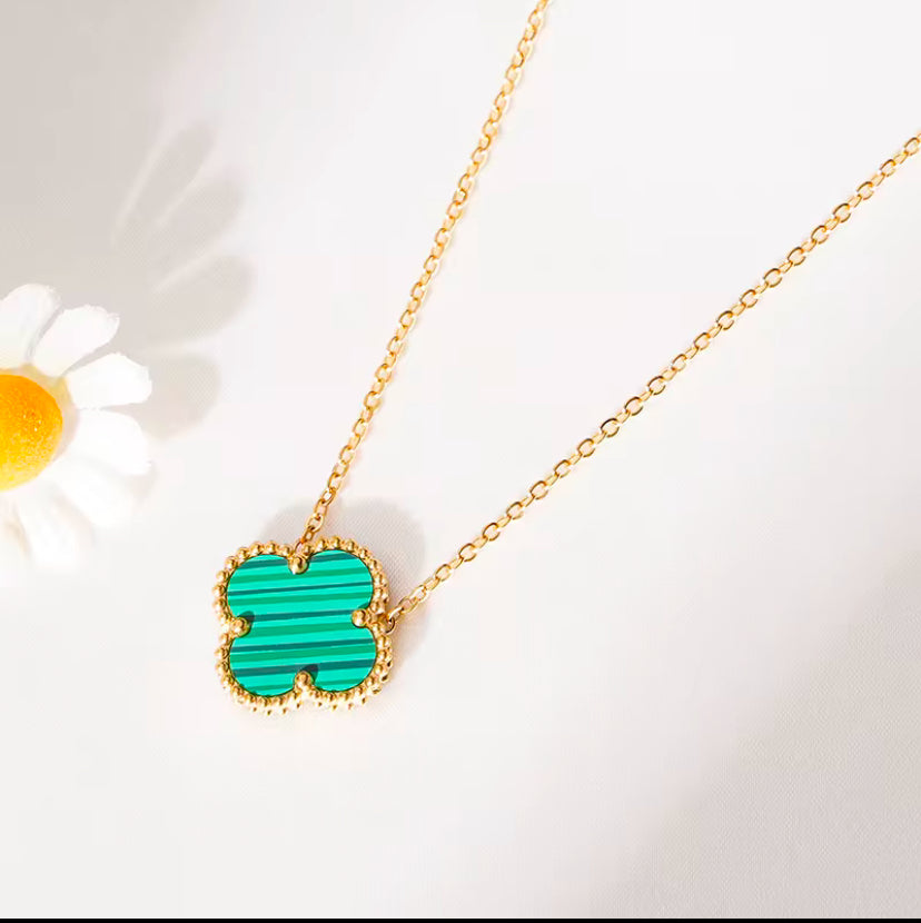 Collier Flower