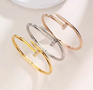 Bracelet clou