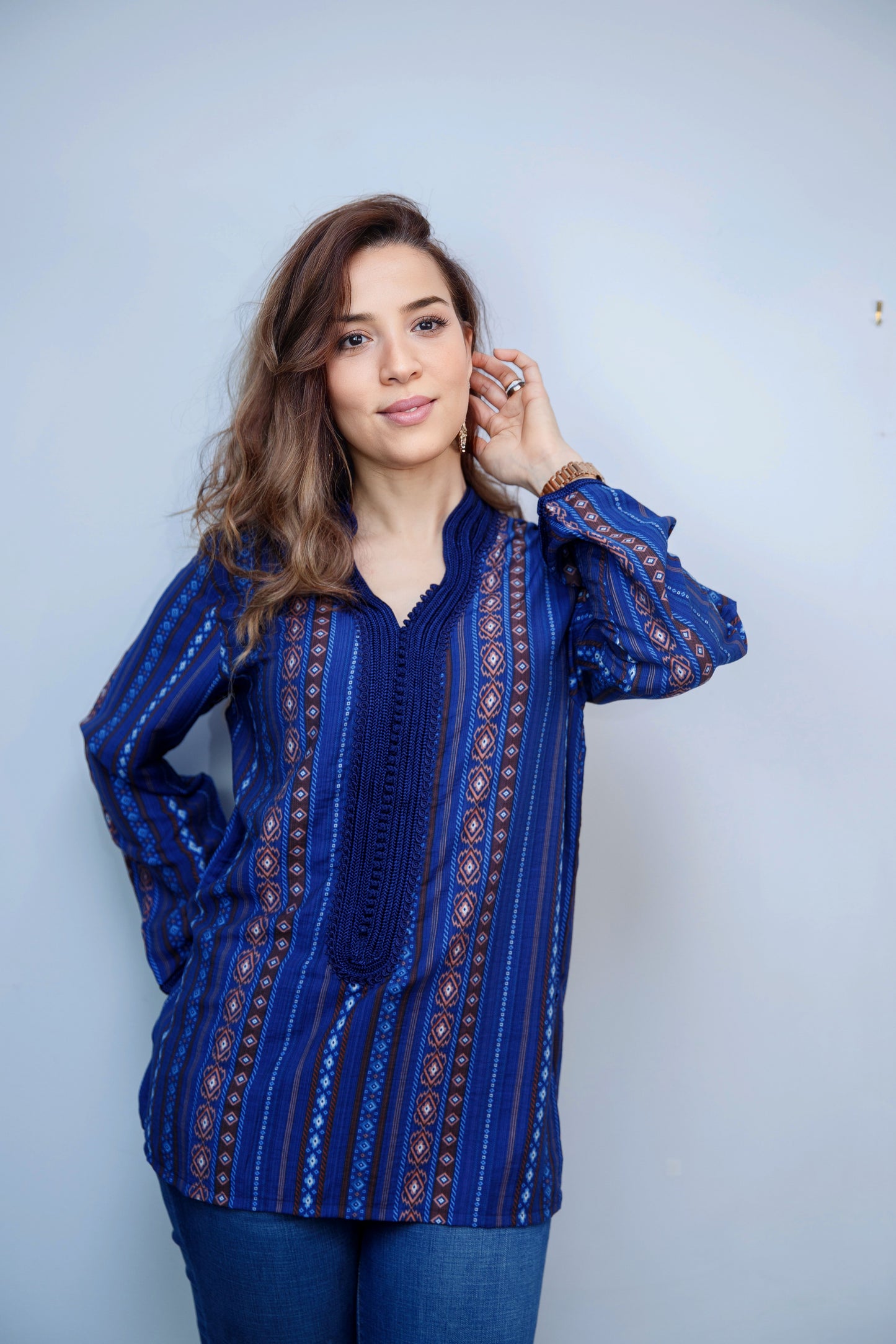 Chemise tradi-moderne