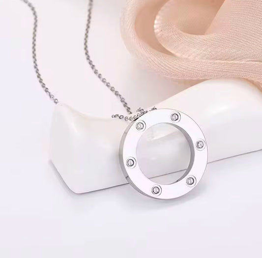 Collier Classic GM